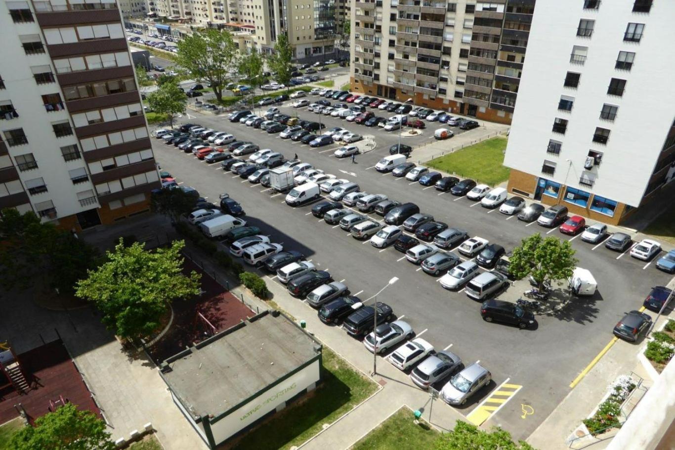 Be Local - Apartment With 2 Bedrooms In Infantado In Loures Exterior foto